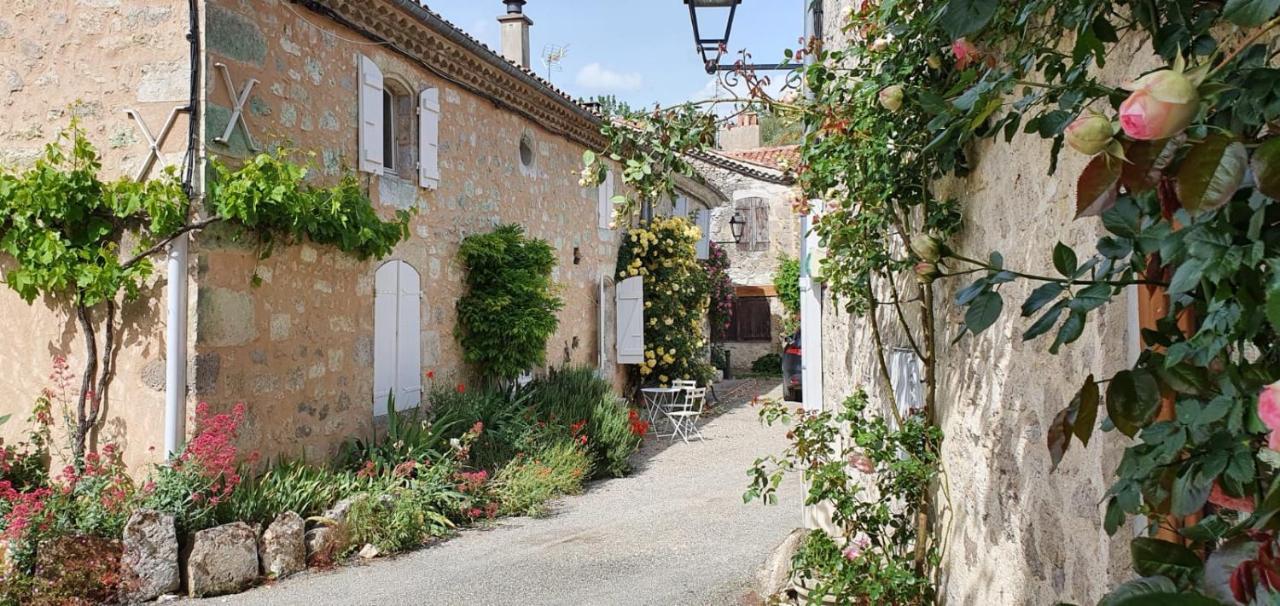 La Maison Des Cornieres Fources Bagian luar foto