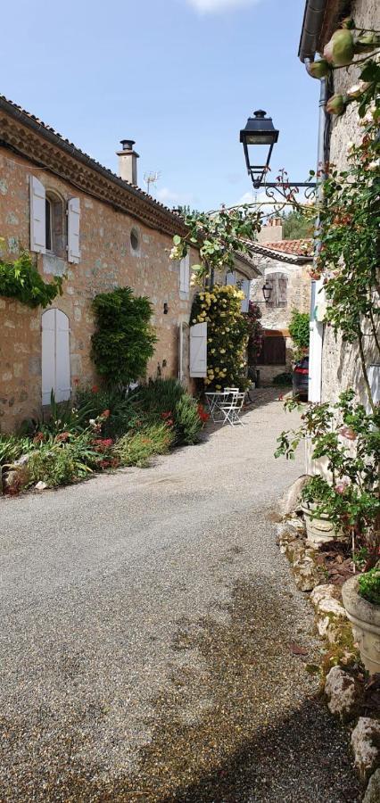 La Maison Des Cornieres Fources Bagian luar foto