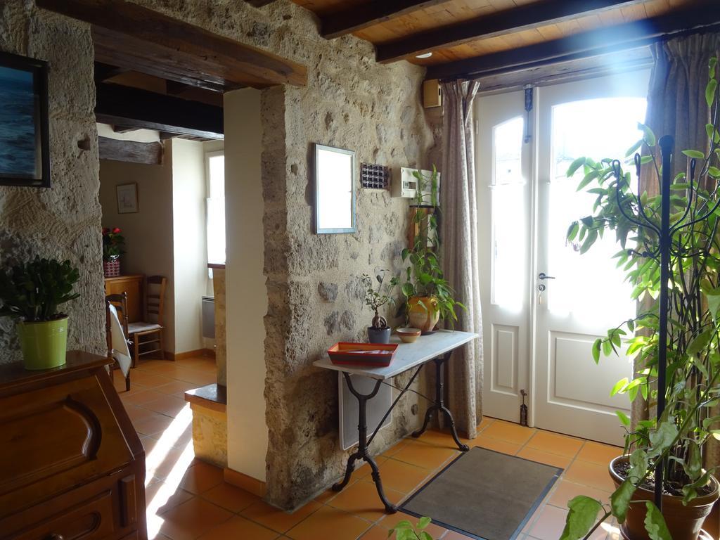 La Maison Des Cornieres Fources Bagian luar foto