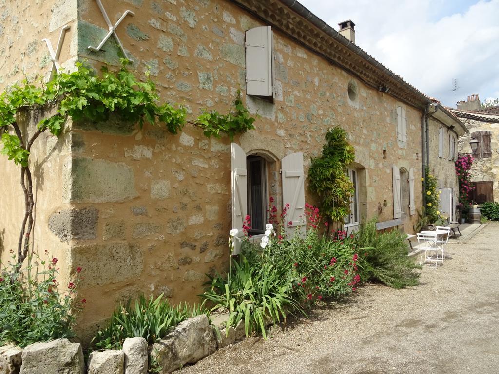 La Maison Des Cornieres Fources Bagian luar foto